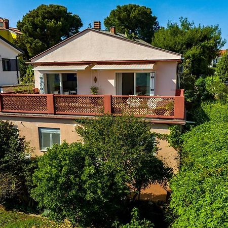 Apartment Axelle 50 Meters To The Beach Banjole Exterior photo
