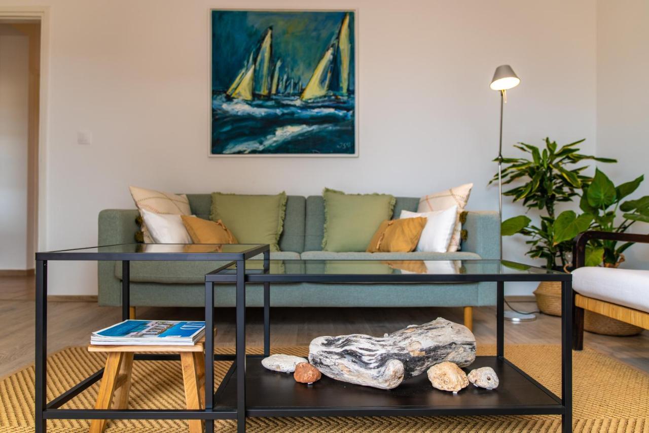 Apartment Axelle 50 Meters To The Beach Banjole Exterior photo
